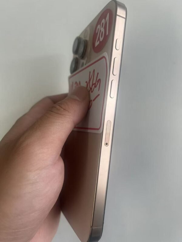281號 Apple iPhone 16 Pro Max 512G 金色 / HP bekas Taiwan / Dien thoai cu / 二手手機