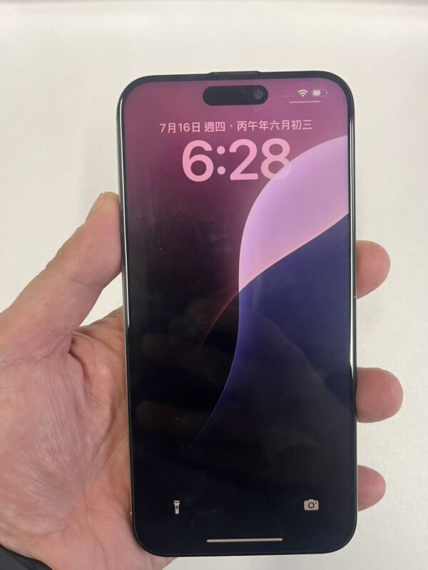 35號 Apple iPhone 15 Pro Max 256G 白色 / HP bekas Taiwan / Dien thoai cu / 二手手機
