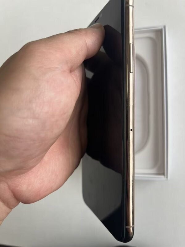 LLSM-1-11PM-256-GOLD-20260820-image-03 1號 Apple iPhone 11 Pro Max 256G 金色
