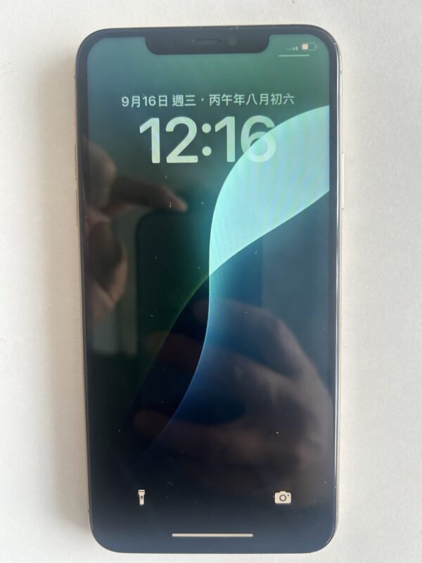 71號 Apple iPhone 11 Pro Max 256G 金色 · Ảnh thật 3