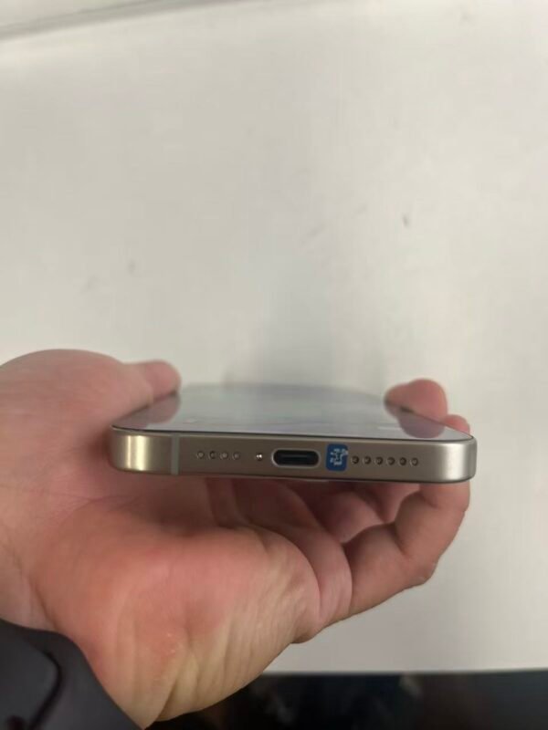 LLSM-85-15PM-256-TITANIUM-20260912-photo-04 85號 Apple iPhone 15 Pro Max 256G 鈦金色
